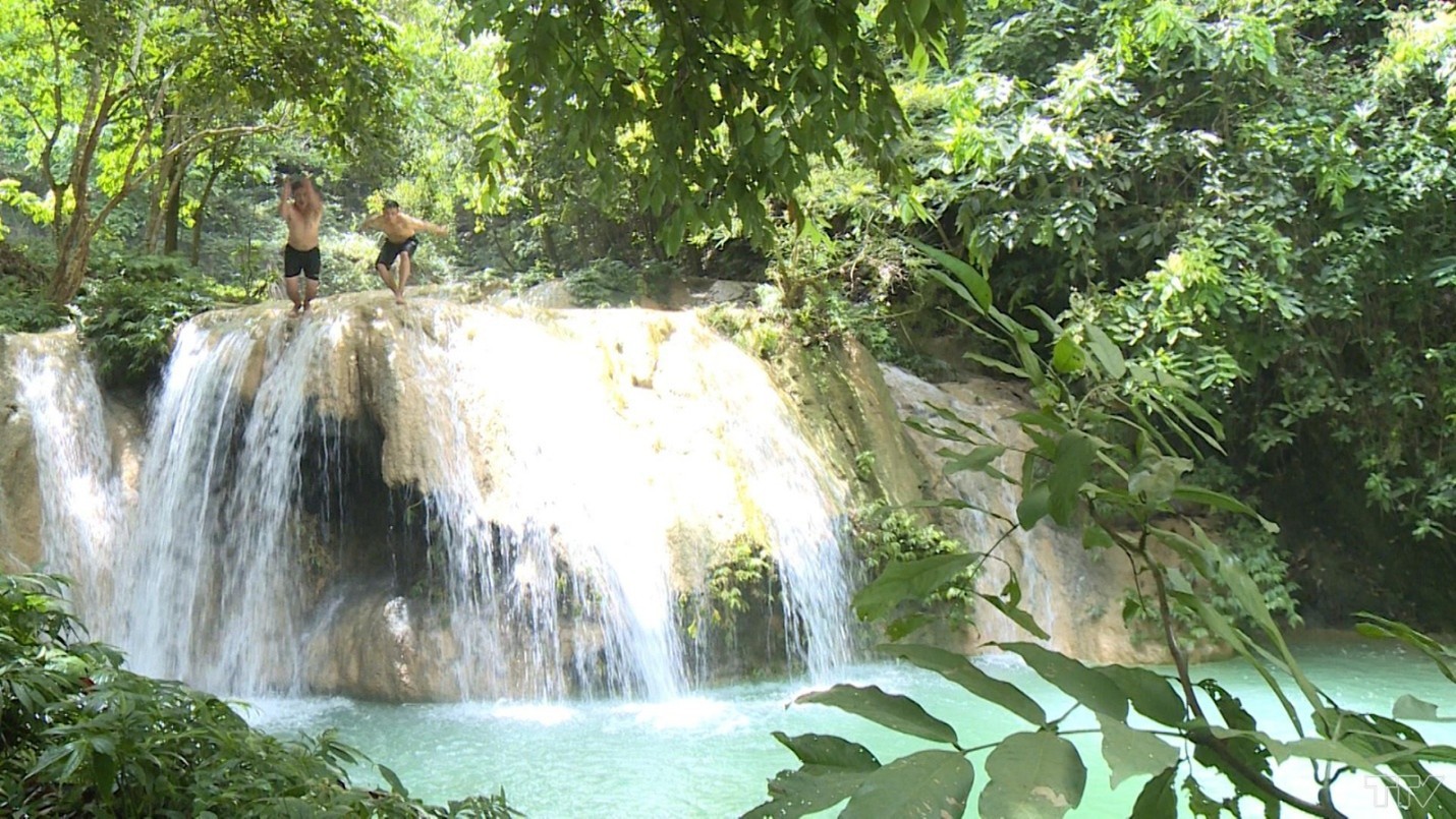 kham-pha-thach-thanh2-1749869413.jpg