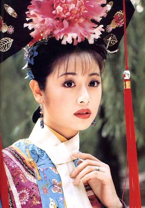 lam-tam-nhu-ve-dep-mong-manh-day-quyen-luc-cua-cbiz-8-1750774290.jpg