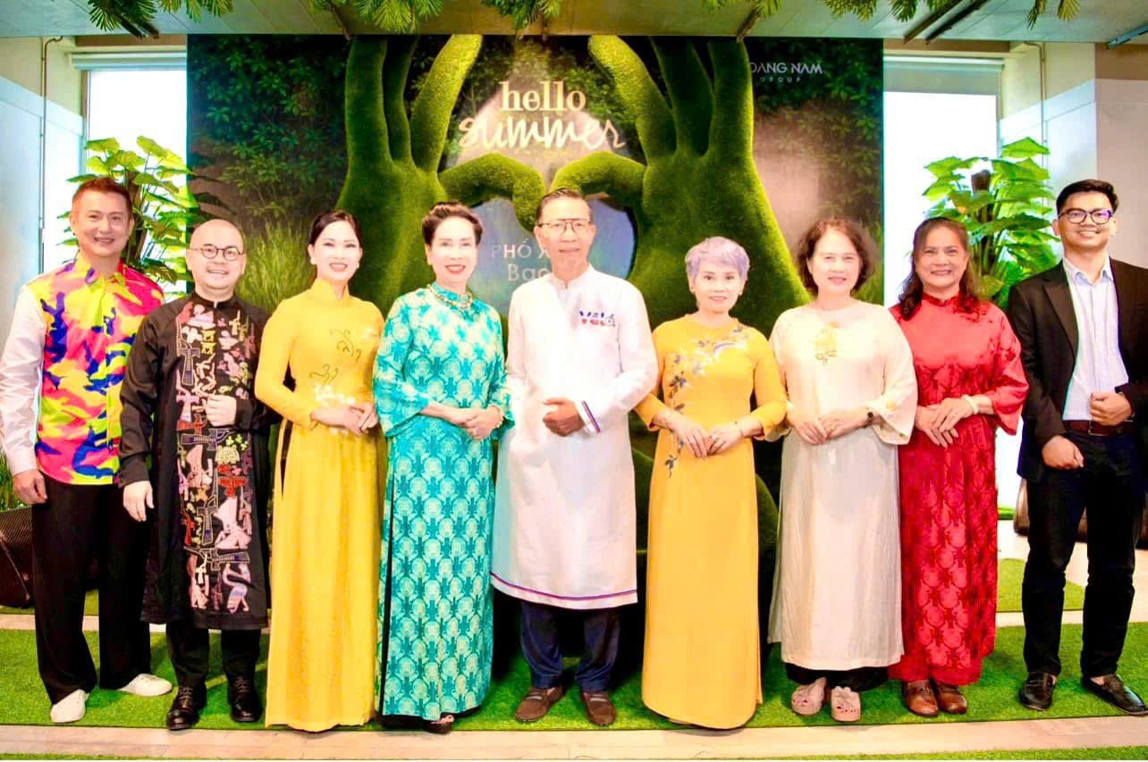 ao-dai-viet-nam-1754551256.jpg