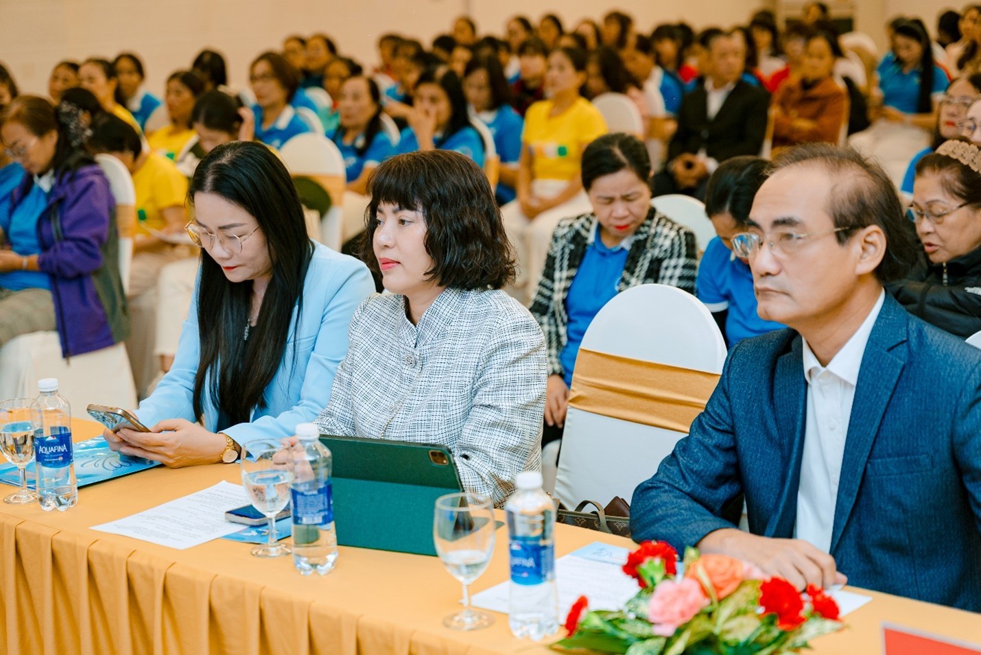 hue-day-manh-2-1764037532.jpg