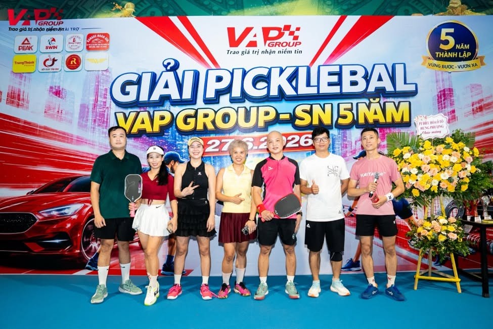 vap-group-2-1783411330.jpg