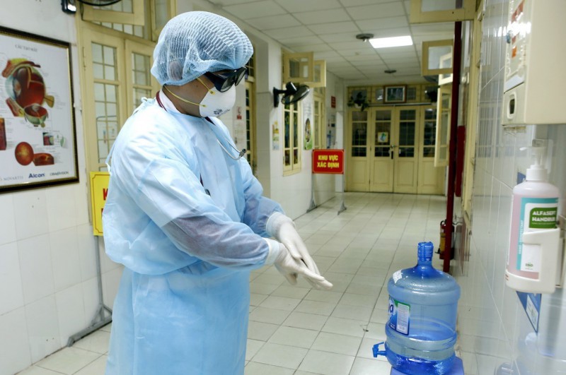 Kiểm soát chặt để không lây nhiễm chéo COVID-19 trong bệnh viện