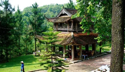 Đất và người Tiên Phương