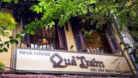 Đặc sản Trám bùi Tây Bắc tại nhà hàng Quả trám 21 Phùng hưng