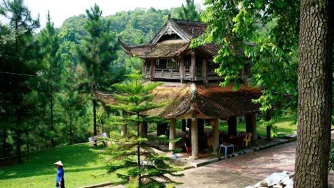 Đất và người Tiên Phương