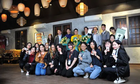 Cổ Pháp Tân Thư: Nét cũ - Hình mới - Tiếng nói của người trẻ hiện đại về nghệ thuật Thư Pháp.