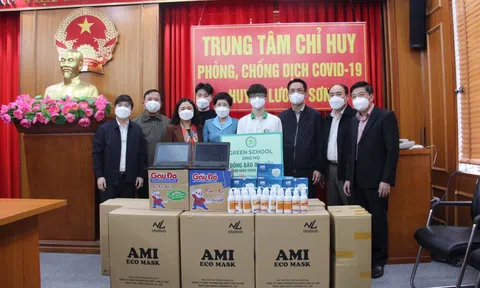 Trao hỗ trợ đồng bào dân tộc, miền núi gặp khó khăn trong dịch COVID-19