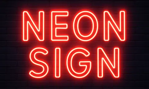 Bảng hiệu neon: Từ phát minh khoa học đến biểu tượng văn hóa toàn cầu