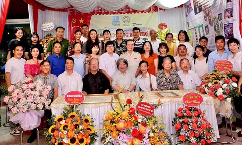 Di sản văn hóa Kính nghệ thuật Vinhcoba – Nghề mới trên đất ngàn năm
