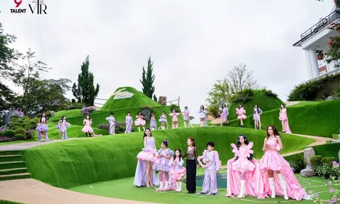Những khoảnh khắc ấn tượng của dàn mẫu nhí cùng với NTK Trinh Châu tại VietNam Iconic Runway “Trạm Mơ”