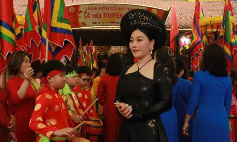 NSƯT Nguyễn Hương Giang: Nâng cao chất lượng biểu diễn ca khúc mang âm hưởng dân ca ba miền