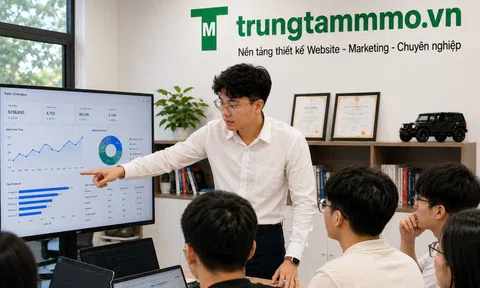 Trần Nhật Huy - Lựa chọn phát triển bản thân bằng dữ liệu, kỷ luật hệ thống và tư duy khởi nghiệp