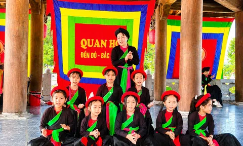 Người phụ nữ hơn 30 năm khơi nguồn đam mê Quan họ