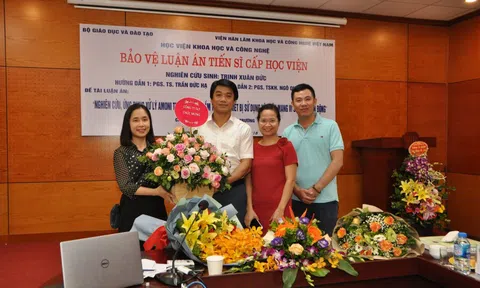 Người cả nghĩ cho sức khỏe cộng đồng