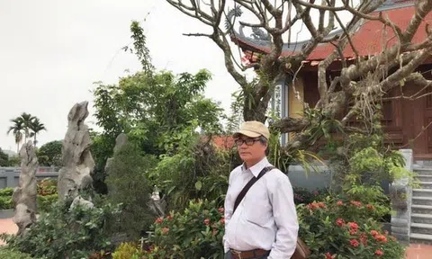 Số phận một con chim mồi đáng thương ! Một câu chuyện tình có một không hai