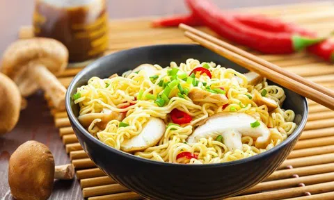 Việt Nam ăn mì tôm nhiều thứ 3 thế giới, sau Trung Quốc, vượt Ấn Độ