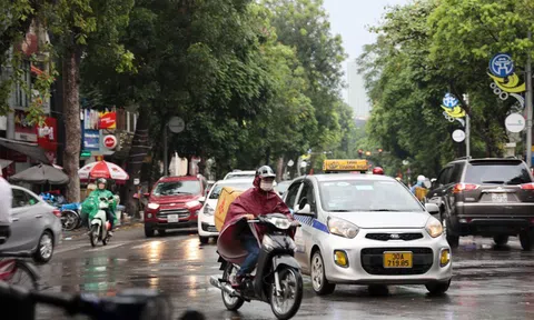 Bắc Bộ mưa rào và dông, Trung Bộ nắng nóng gay gắt, Tây Nguyên - Nam Bộ ngày nắng, chiều tối mưa dông rải rác