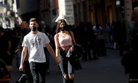 Kinh nghiệm xương máu giúp Italy tự tin sống chung với đại dịch COVID-19