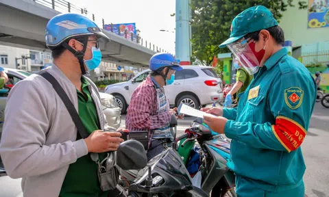 Hà Nội: 6 nhóm đối tượng dự kiến được cấp giấy đi đường sau ngày 6/9