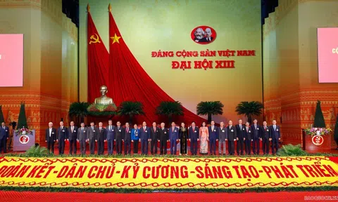 Xây dựng đội ngũ cán bộ ngoại giao bản lĩnh, trí tuệ, tận tâm, chuyên nghiệp, thực hiện thắng lợi đường lối đối ngoại trong tình hình mới