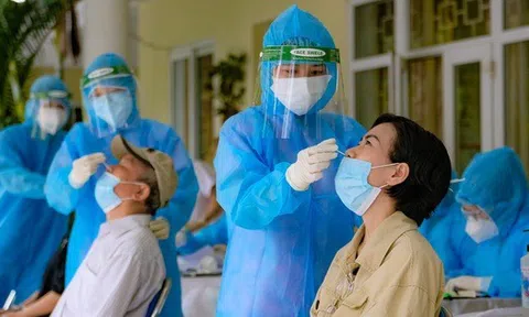 Hà Nội: Thần tốc xét nghiệm, tiêm Vắc xin phòng dịch CoVid 19 liệu có đạt mục tiêu?