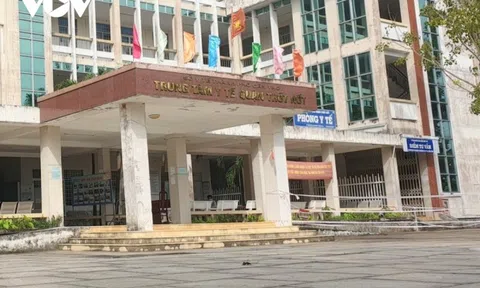 Kiểm điểm, xử lý những người liên quan đến việc tiêm vaccine cho người dưới 18 tuổi