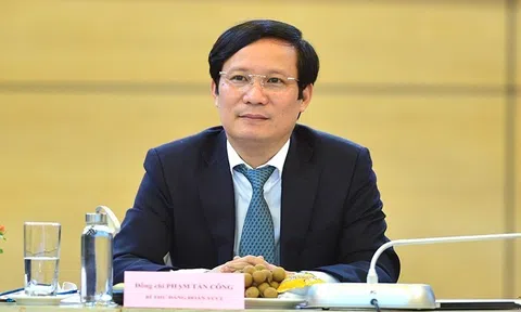Chủ tịch Phòng Thương mại và Công nghiệp Việt Nam: Mỗi tháng qua đi là cả chục ngàn DN phải đóng cửa