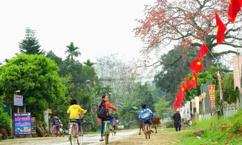 Chuyện người con gái quê tôi