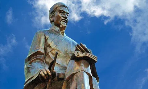 Sấm trạng Trình - Nguyễn Bỉnh Khiêm hơn 500 năm trước đã tiên đoán về ngày Giải phóng Thủ đô?