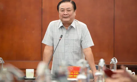 Bộ trưởng Lê Minh Hoan: Đầu tư cho hợp tác xã cũng giống như lót ổ để đàn chim sẻ sinh sôi