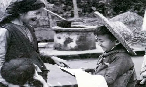 Nhà thơ Trần Đăng Khoa kể chuyện về mẹ