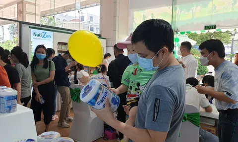 Khai trương chuỗi Ngôi Nhà Dinh Dưỡng, Nutifood trao tận tay khách hàng giải pháp dinh dưỡng của các chuyên gia