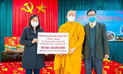 Quảng Ninh: Chùa Ba Vàng tặng 320 suất quà tết cho bà con vùng dân tộc thiểu số huyện Bình Liêu