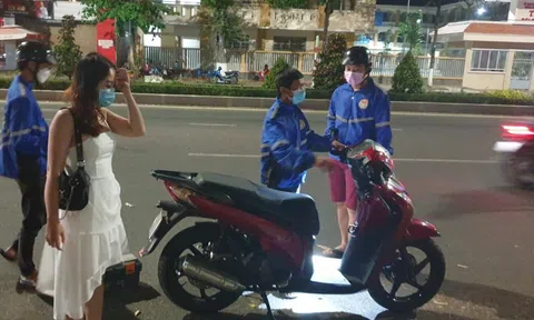 Cứu hộ về đêm: Những “chiến sĩ” nhiệt huyết