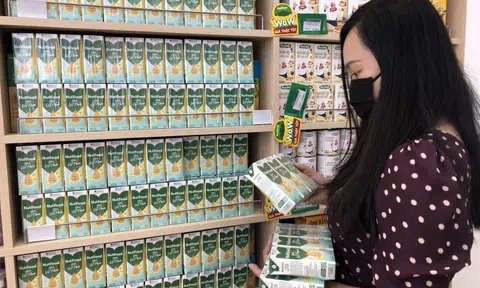 Nutifood chung sức cùng mẹ Việt chăm lo đủ sữa cho con với chương trình trợ giá 40%