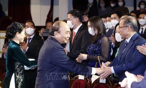 Ấm áp chương trình nghệ thuật 'Xuân Quê hương 2022'