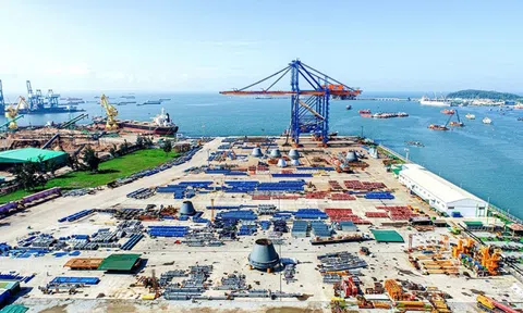 Doosan Vina: Cung ứng 6 cẩu bờ STS loại Panamax cho Tập đoàn Gemadept để trang bị cho hệ thống cảng biển khu vực miền Bắc
