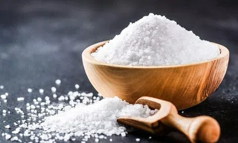 Tục đầu năm mua muối của người Việt