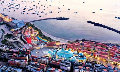 Dân công sở đang “di cư” ra đảo