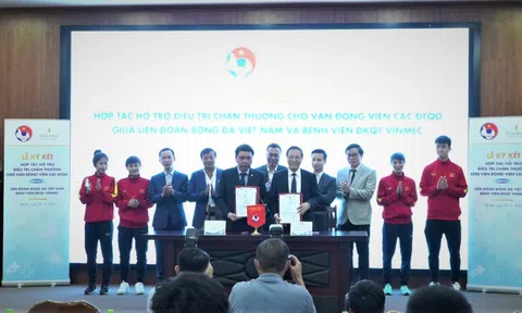 Ký kết hợp tác hỗ trợ điều trị chấn thương cho đội tuyển Quốc gia giữa VFF và Vinmec