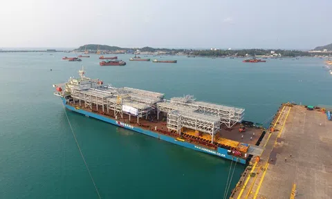 Doosan Vina: Xuất lô hàng đầu tiên 9 sản phẩm Mô-đun vào thị trường Malaysia