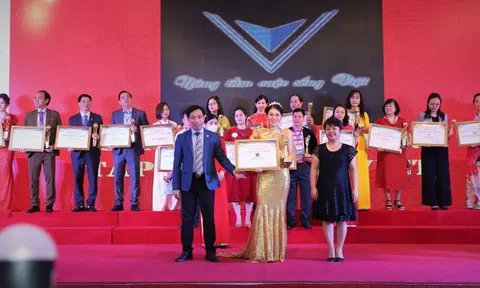 CEO Trần Thị Vân, Công ty CP Tập đoàn FORVIET được vinh danh thương hiệu Uy tín APEC 2022