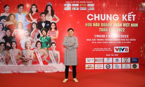 NTK Đức Minh tài trợ áo dài cho đêm chung kết cuộc thi Hoa hậu Doanh nhân Việt Nam Toàn cầu 2022