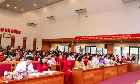 Hà Đông (Hà Nội): Tuyên dương, khen thưởng học sinh tiêu biểu năm học 2021-2022