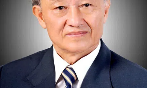 Nhà văn- nhạc sĩ Phạm Việt Long trình làng ca khúc "Chiều thiếu nữ": Phóng khoáng, lãng mạn đầy chất thơ