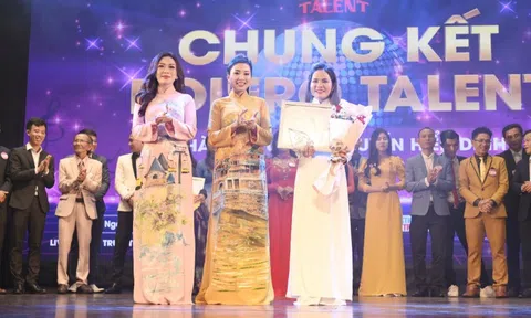 Trần Thị Thanh Vân đoạt giải "Giọng ca trẻ triển vọng" Bolero Talent 2022