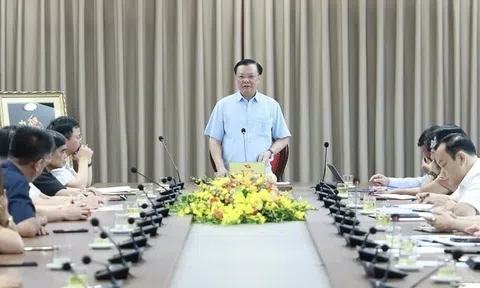 Bí thư thành ủy Đình Tiến Dũng: Hà Nội sẵn sàng hỗ trợ huyện Lâm Hà xúc tiến đầu tư, tiêu thụ nông sản