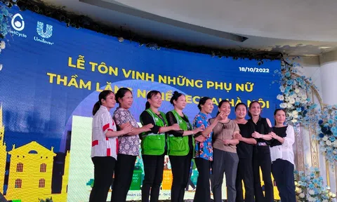 Unilever Việt Nam tôn vinh và hỗ trợ lao động nữ phi chính thức về thu gom rác thải