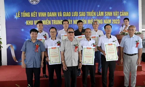 Gặp gỡ giao lưu Nghệ nhân Doanh nhân Chủ nhà vườn tiêu biểu vì sự nghiệp phát triển Sinh Vật Cảnh Thủ đô 2023