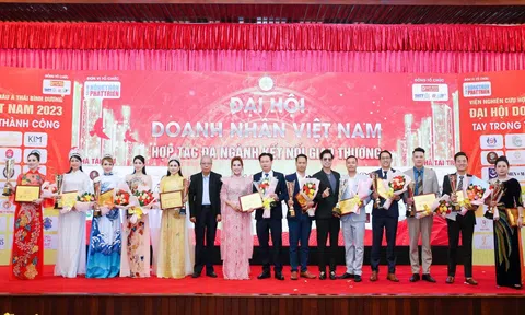 THT Group lọt top doanh nghiệp xuất sắc tại Đại hội Doanh nhân Việt Nam 2023